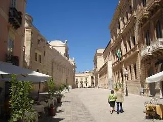 Mastrarua סירקוזה