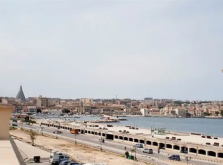 Mastrarua 3* סירקוזה